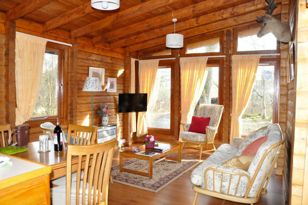 던켈드 Country Retreats At Butterstone 빌라 외부 사진