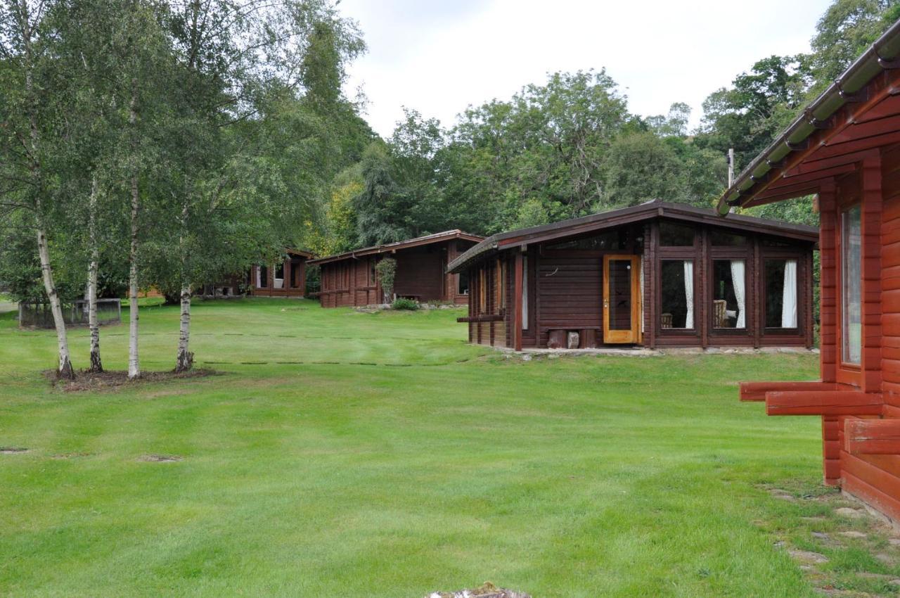던켈드 Country Retreats At Butterstone 빌라 외부 사진